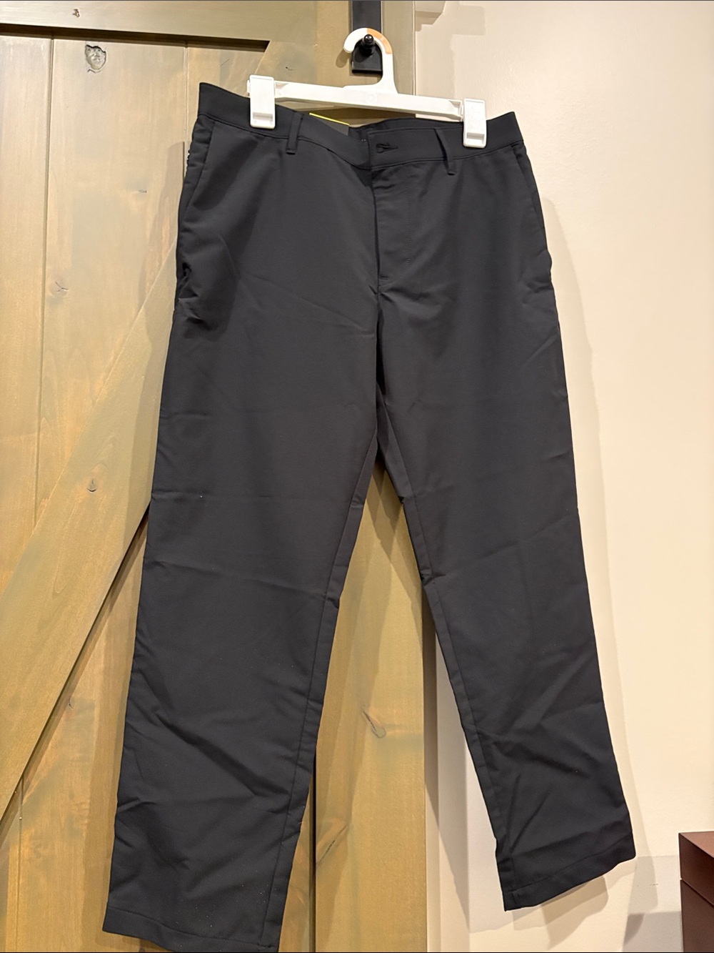 Banana Republic Black Men's Chinos - Straight Fit